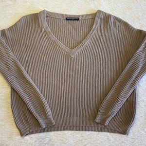 SIZE SMALL BRANDY MELVILLE SWEATER